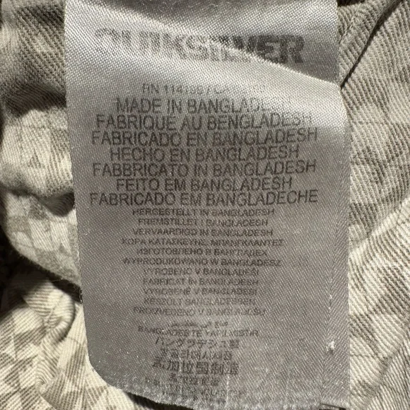 Men's Quicksilver Camouflage Cargo Shorts - Size 32 - Picture 10 of 11